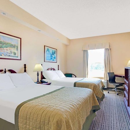 Baymont By Wyndham Pearl Hotel Ngoại thất bức ảnh